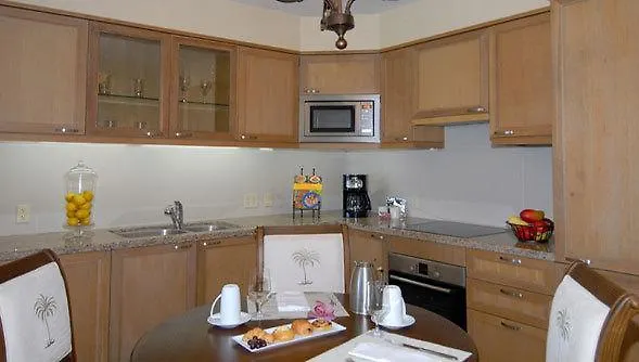 호텔 The Palmyra A Solis Resort & Spa 몬테고 베이